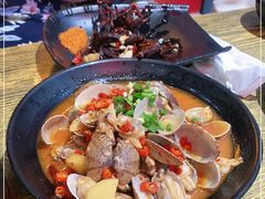 -老闵田螺馆·南昌特色小炒(梦时代店)