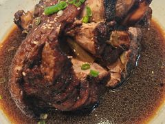 老码头黑皮肘子-老码头黑皮肘子锅包肉(文政街店)