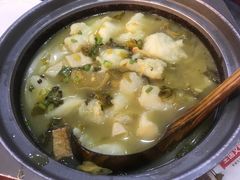 -周鱼小馆石锅酸菜鱼(活力汇店)