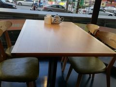 靠窗位-马艾萨中国兰州牛肉拉面(劲松店)