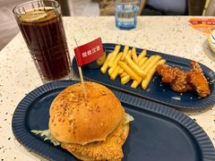 -必胜客(新辰里酒仙桥店)