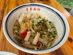 酸黄瓜藕尖-李易面馆(树木岭店)