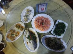 -四川小胡子海鲜(丁村万人海鲜广场店)