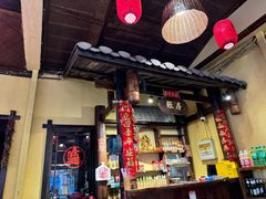 -富正毅三下锅·湘西韵味(天门山索道店)