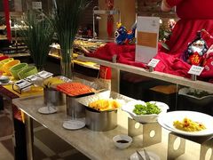 自助取餐区-天伦松鹤大饭店·欣妮咖啡