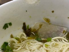 -陇上全荟兰州传统牛肉面(延吉路店)