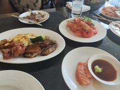 -圣丰索菲特·2 On 988 Café 自助餐厅