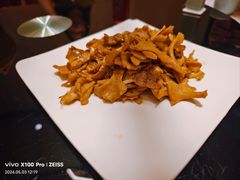 -鲁菜根·泰山菜(泰山店)