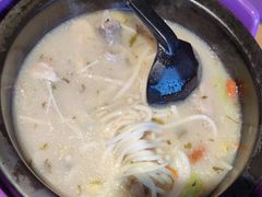 -过桥缘·过桥米线(大华虎城嘉年华店)