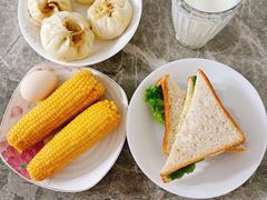 -乐禧母婴全自营月嫂(宝山店)