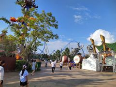 -七彩云南欢乐世界