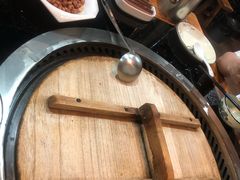 -三里屯土灶炖公鸡地锅鸡(江东店)