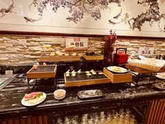 -安徽饭店·白鹭阁自助餐厅(梅山路店)