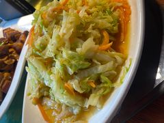 -亚哈饭店(梅园新村小区店)