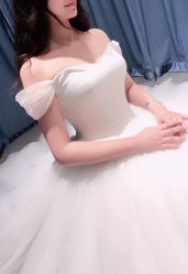 -艾米丽婚纱礼服