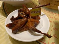 驰名石岐乳鸽-石岐佬中山菜馆(张溪店)