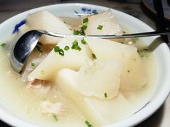 萝卜炖筒骨-梁家大院•农家菜(昆山会展中心店)