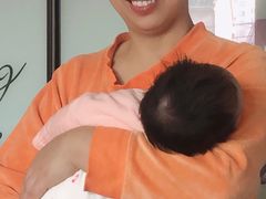 -爱的果实月嫂育婴师(世纪东方店)