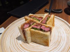 -满满初牛·炭烧牛肉专门店(国大店)