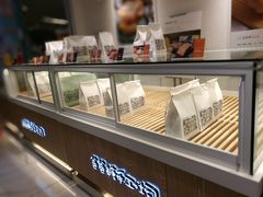 面包甜点陈列柜-爸爸糖吐司面包(重庆解放碑英利大融城店)
