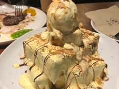 焦糖坚果吐司金字塔-卡朋厨房(289艺术园区店)