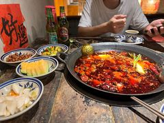 -旧街市鲜货老火锅(大光路店)