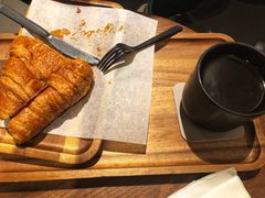 -星巴克(六合路店)
