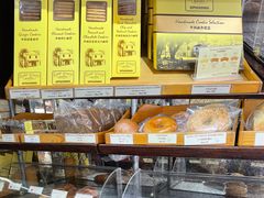 面包甜点陈列柜-安德鲁饼店(总店)