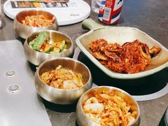 -河坝烧烤串城(金达莱店)