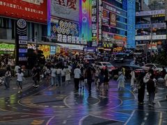 -观音桥步行街