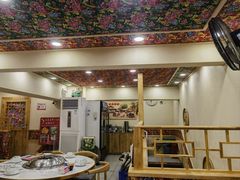 -九妹农家大铁锅东北菜(江湾店)