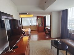 -爱时特套房酒店(会展中心远洋城店)