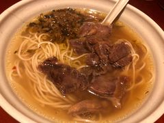 -佬钱湾仔(衣裳街店)