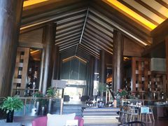 -时光吧·大堂吧·丽江和府洲际度假酒店