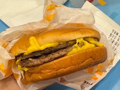 -麦当劳(民盈·国贸城店)
