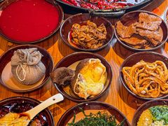 -壹兆圆重庆火锅手工炒底料(长白格林玫瑰湾店)