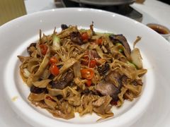 -梅花香里大酒店(郁金香路店)