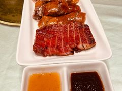 -金时代顺风大酒店(临港百联店)