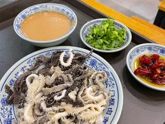 老北京爆肚-门框胡同百年卤煮(新街口店)