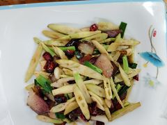 -邹胖哥好好吃餐馆(荔波美食街店)