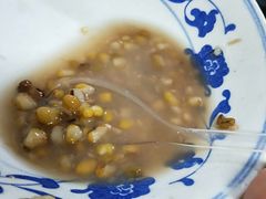 -小吴水煮(羊子巷无任何分店)