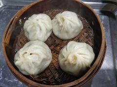 鲜肉小笼-绿杨馄饨临顿路店