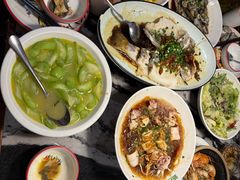 -新白鹿餐厅(百联中环店)