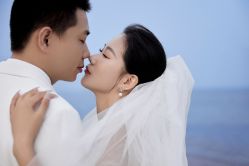 -秦皇岛我和你婚纱摄影工作室
