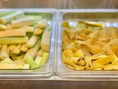 -三顾冒菜·麻辣烫(万达店)