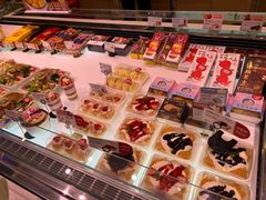 -巴黎贝甜(大宁国际商业广场店)