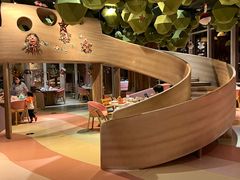 -水桶王国主题餐厅·聚会·生日派对·亲子活动·家庭套餐(亚龙湾希尔顿店)