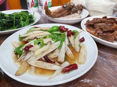 -蓝精灵饺子店