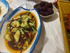 -霄汉牛三鲜湖北砂锅菜(万松园2店)