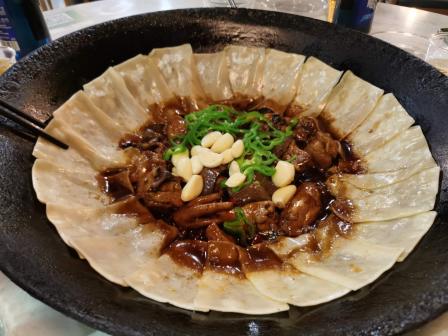 皖北俞方三胖地锅鸡(双岗店)-"地锅鸡店位于北一环与阜阳北路高架交叉